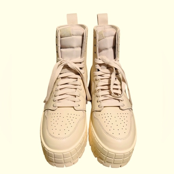 Nike Air Jordan 1 Brooklyn High Top Chunky Platform Leather Boot Size 9.5 New - Picture 11 of 12